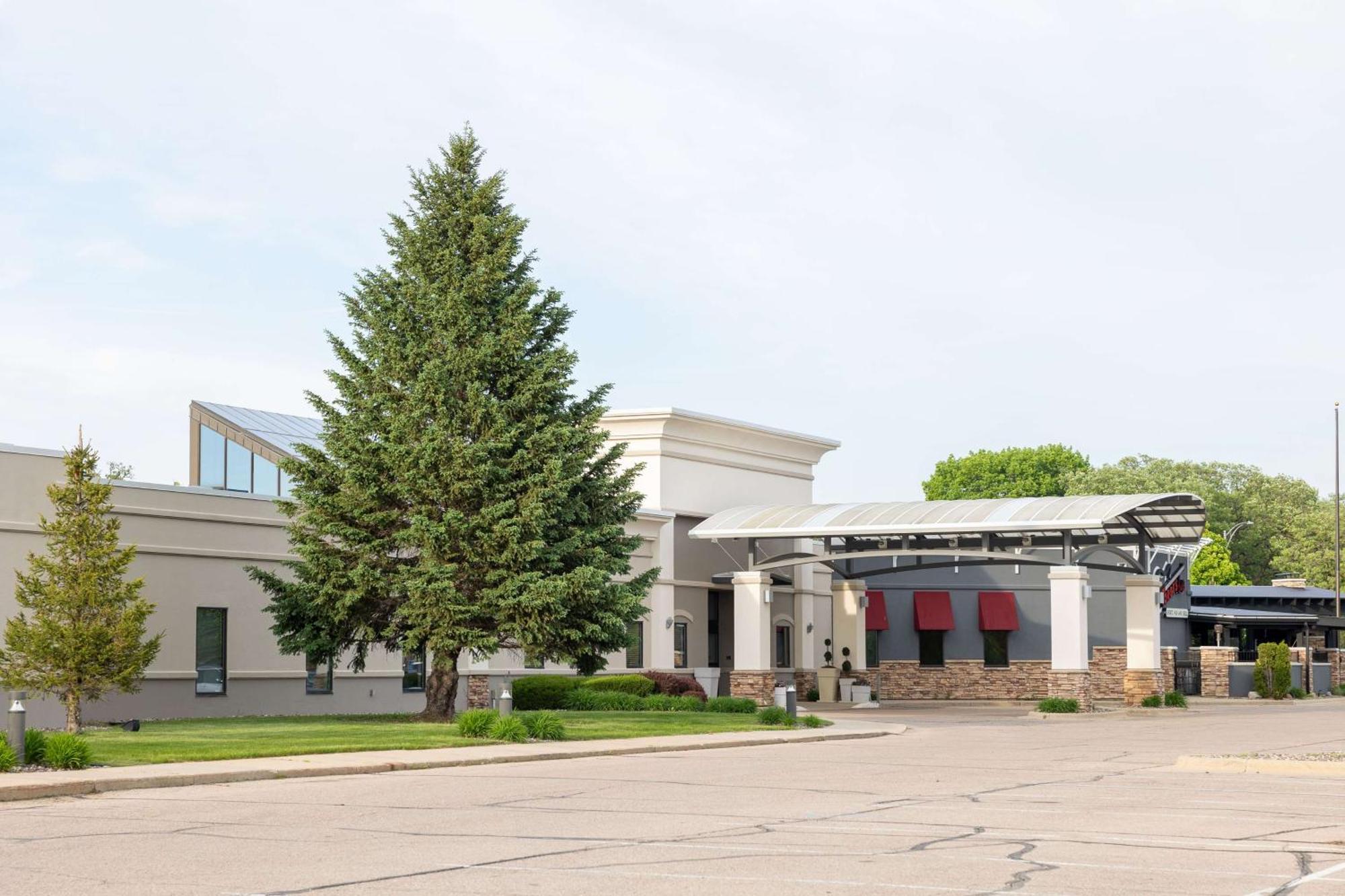 Doubletree By Hilton Austin, Mn Hotel Exterior foto
